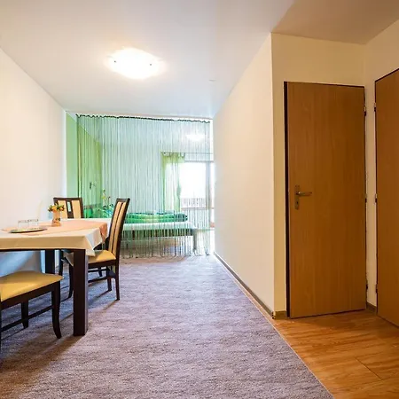 Guest house Rodinny Rogalo *